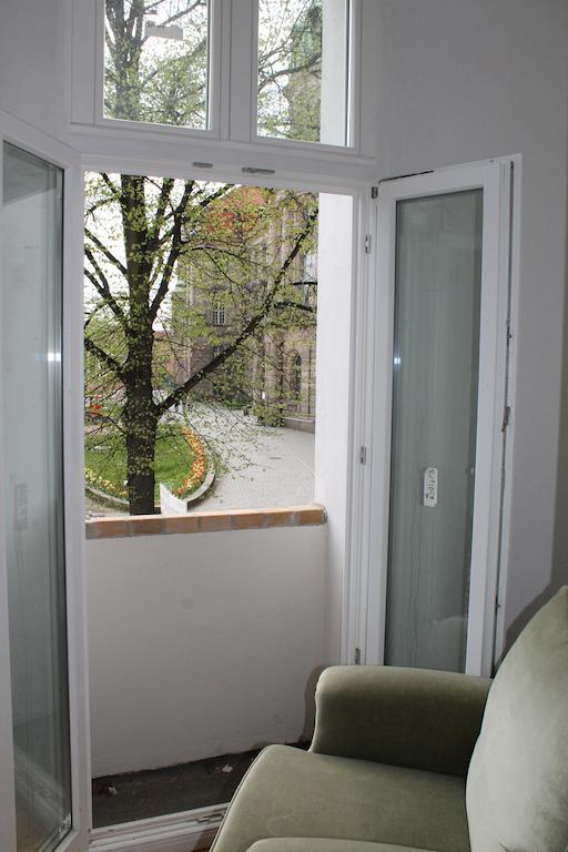 Bett-Point Am Rathaus Vendégház Potsdam Kültér fotó
