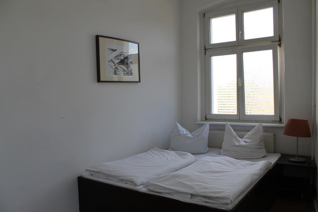 Bett-Point Am Rathaus Vendégház Potsdam Kültér fotó